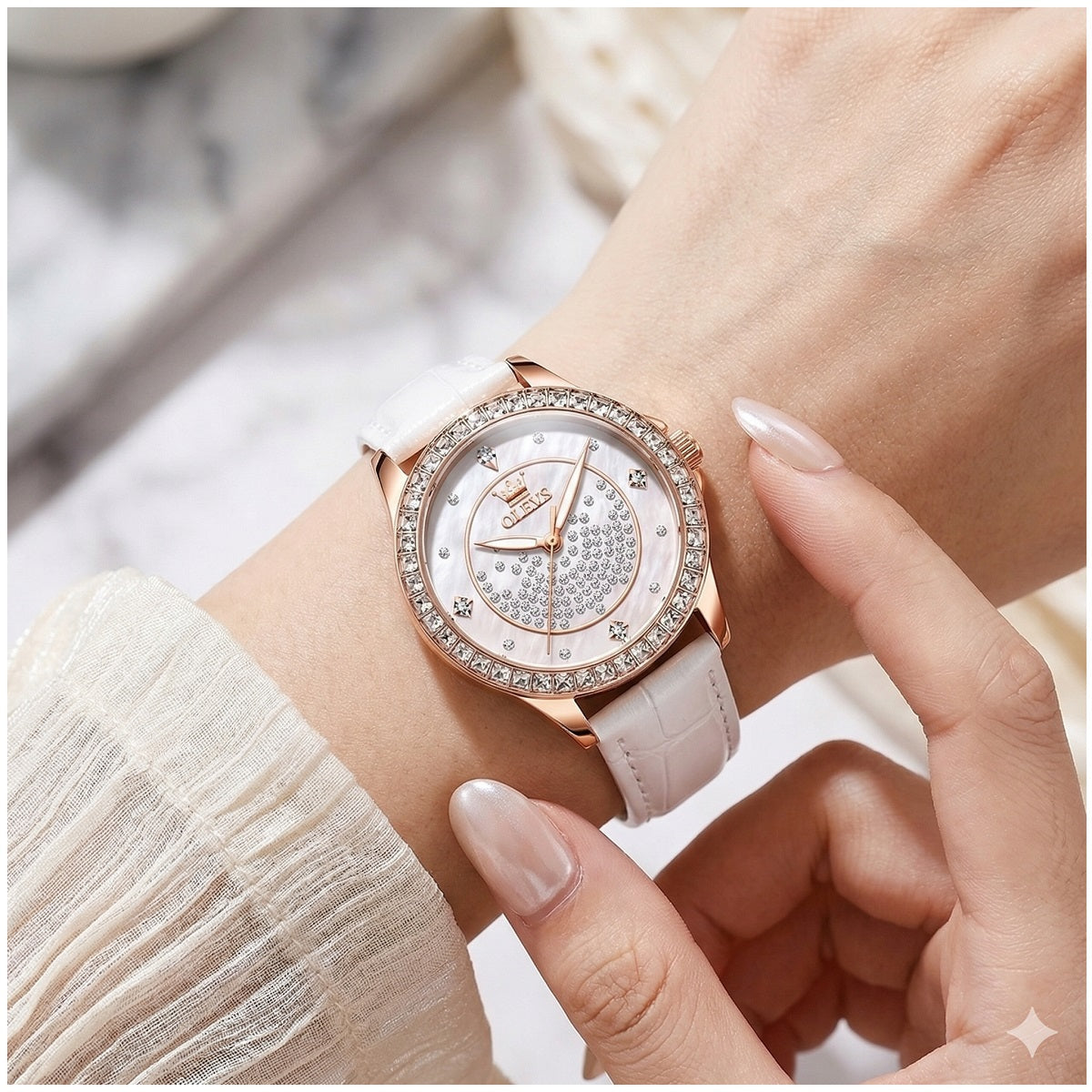Reloj de Mujer Elegante de Cuarzo Cristales Decorativos Correa Blanca