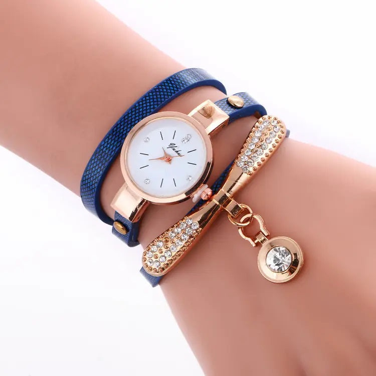 Reloj Personalizado para Mujeres con Incrustaciones y Pulsera Azul