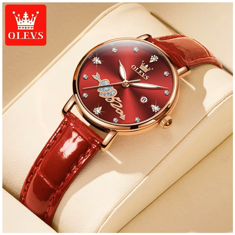 Reloj elegante de mujer correa cuero rojo diseño corazón con cristales