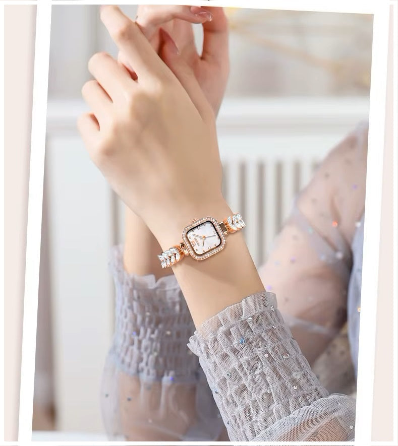 Reloj de Mujer Elegante con Diseño de Sirena, Cristales de Zirconia
