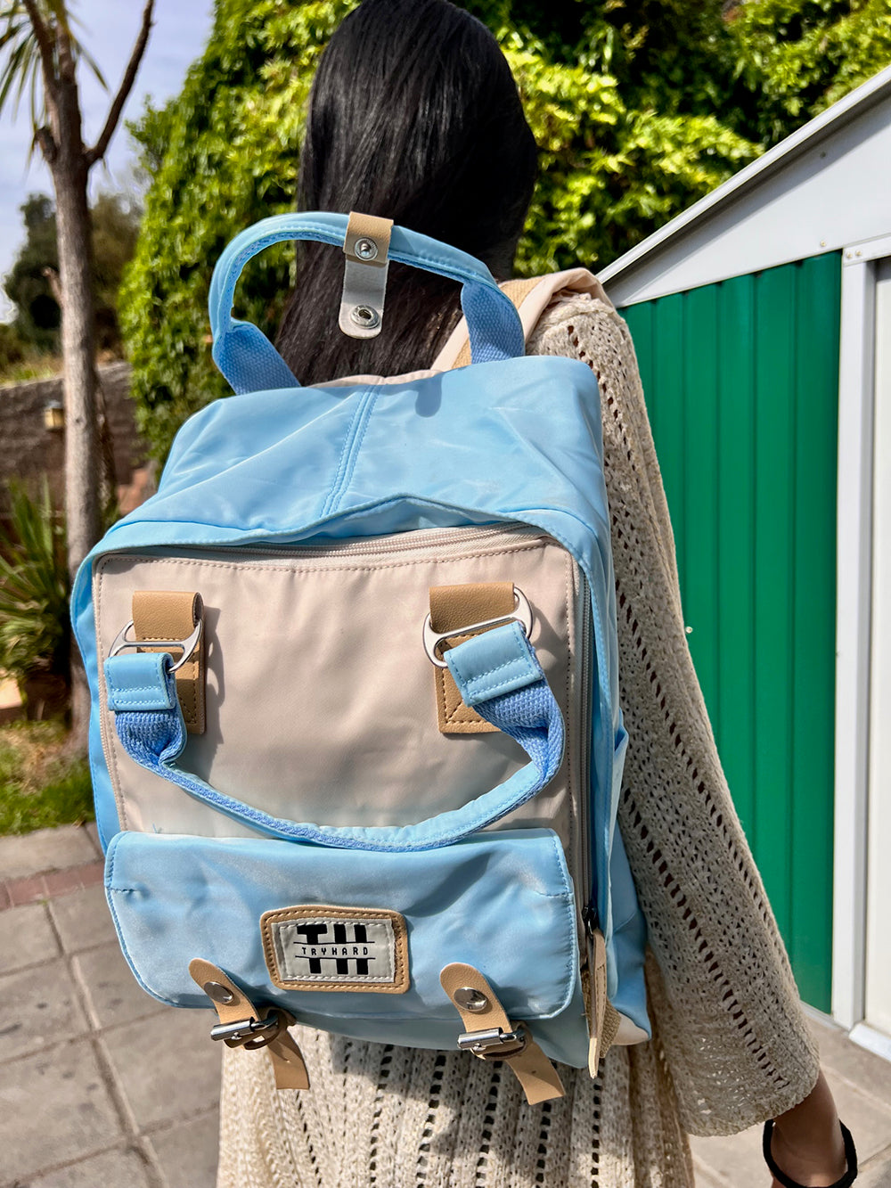 Mochila Femenina diseño clásico Resistente al Agua 37 L – Diseño C