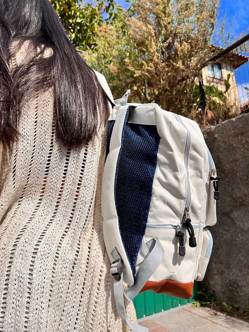Mochila Diseño Exclusivo Resistente al Agua 37 Litros – Diseño B