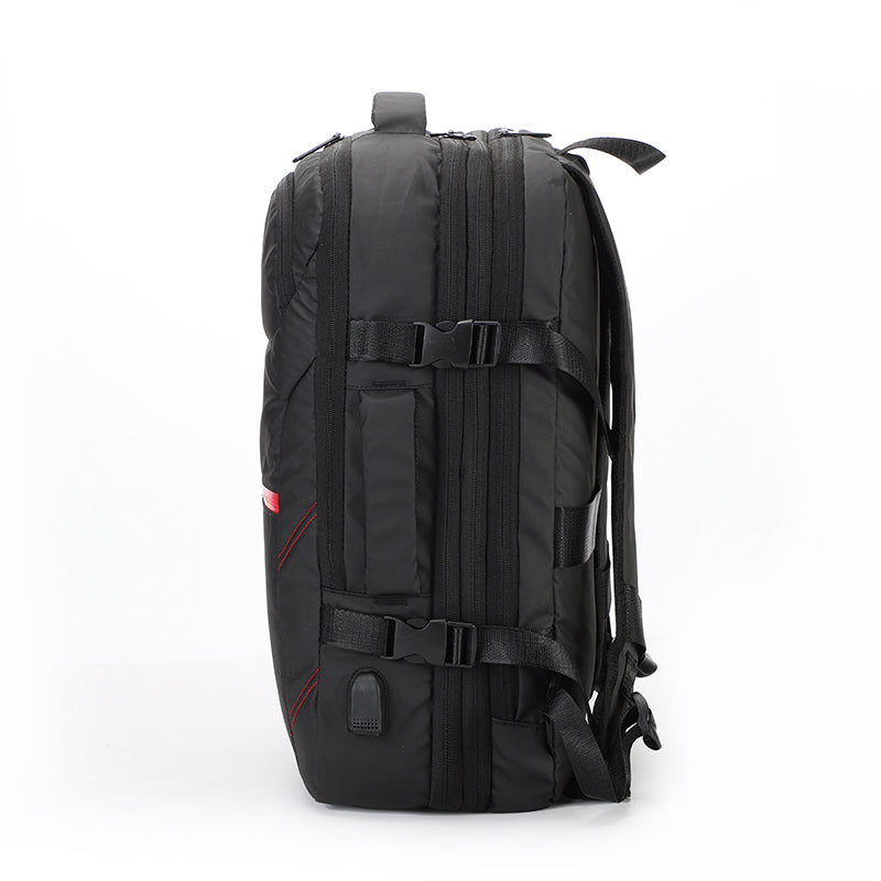 Mochila para Laptop Resistente al Agua con puerto USB 39 L – Diseño A
