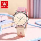 Reloj OLEVS 2991 para mujer rosado y beige, reloj completo en un escenario de estilo casual
